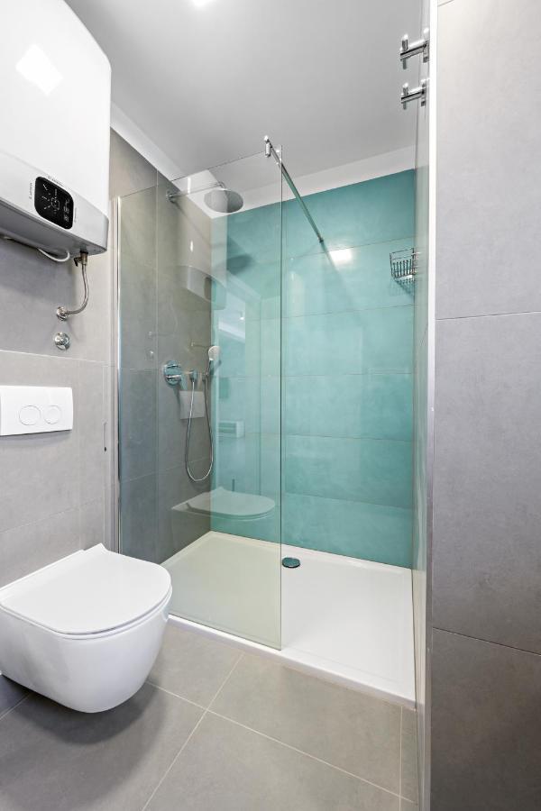 Aquarelle Apartment *